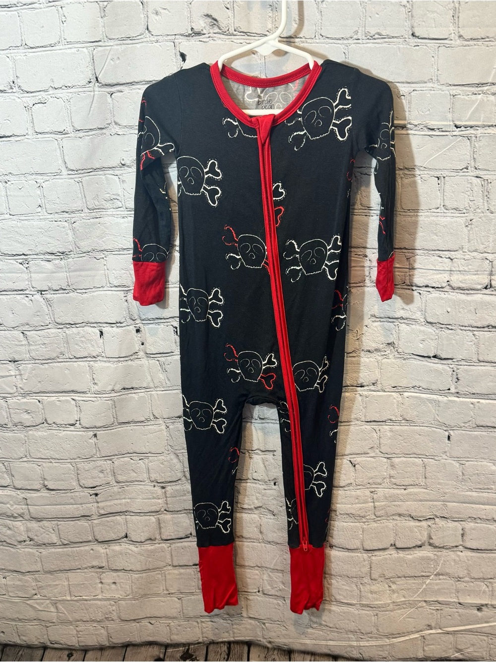 Birdie Bean Skull Hearts Bamboo Zippie